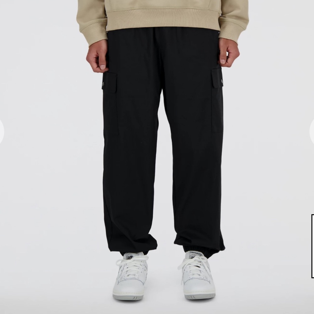 New Balance Mens Twill Cargo Jogger - Black - Size S